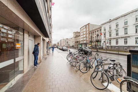 Close to central station antwerp Apartment in Antwerp
