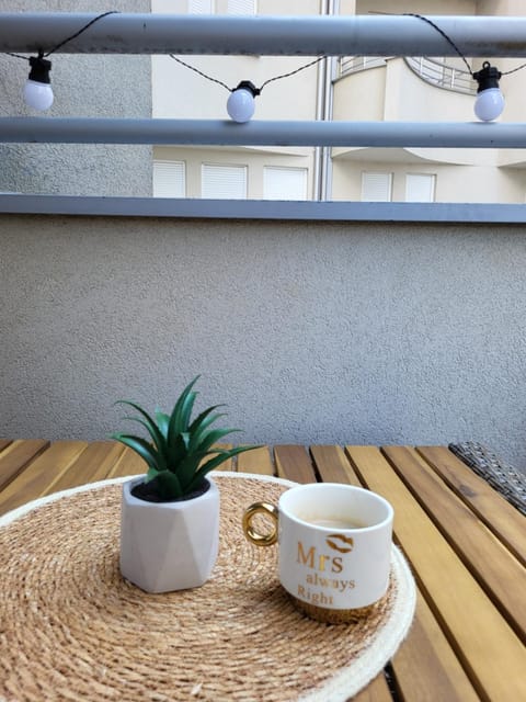 Balcony/Terrace, Balcony/Terrace
