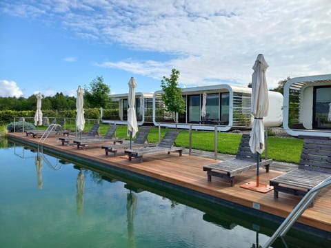 Day, Natural landscape, Garden, Balcony/Terrace, Garden view, Pool view, Swimming pool, sunbed