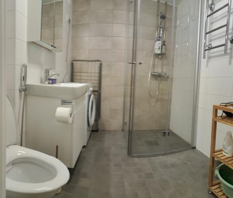 Tyylikkäästi Retroa ja modernia Tampere Hervanta Atomikatu 5 Apartment in Finland