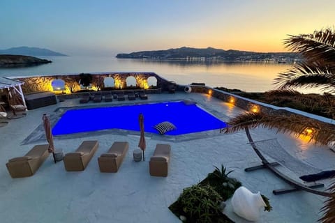 Pool view, Sea view, Swimming pool, Sunset, sunbed