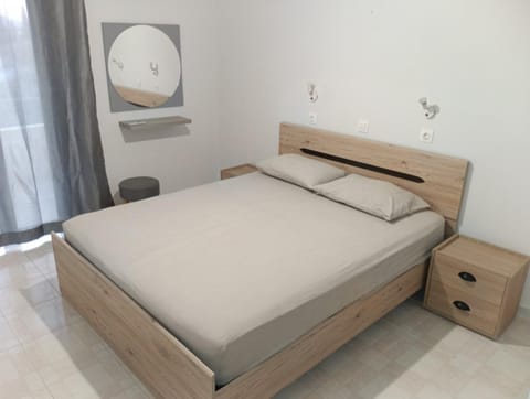 Bed, Bedroom, furniture