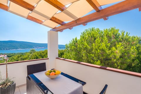 Natural landscape, Balcony/Terrace, Sea view