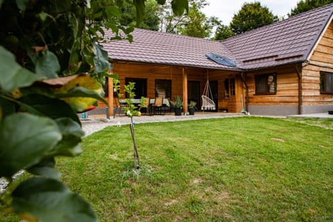 Property building, Patio, Garden, Garden view