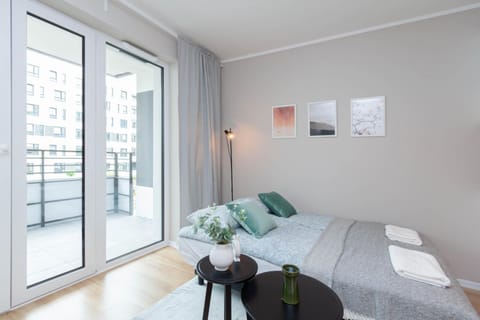 Bed, Balcony/Terrace, Photo of the whole room, towels