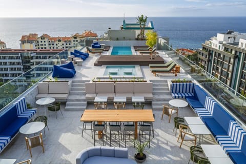 Balcony/Terrace, Pool view