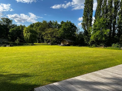 Glamping tent in oase van groen Luxury tent in Flanders