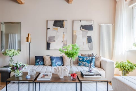 Letters from Lucca Contemporary 2 Bedrooms 2 Bathrooms Apartment Apartment in Capannori