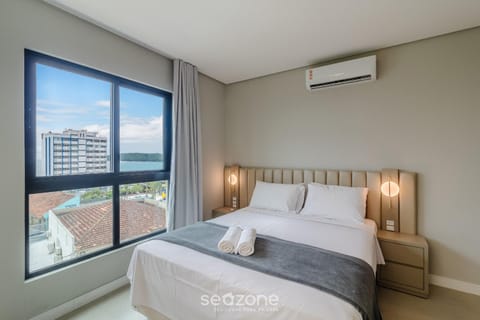 Bedroom, Sea view