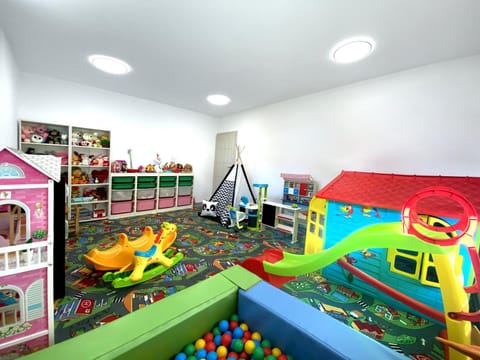 Kids's club