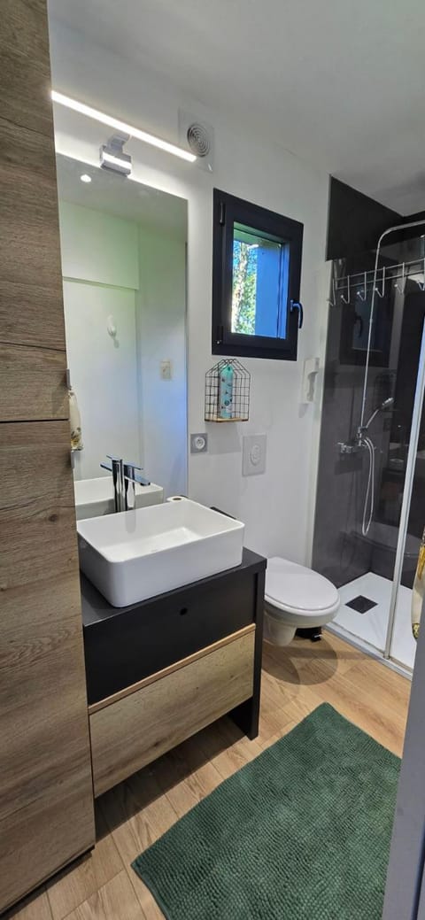 Loft de jardin le 8 Bed and Breakfast in Brittany