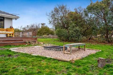 Peaceful Beachside Home House in Tasmania