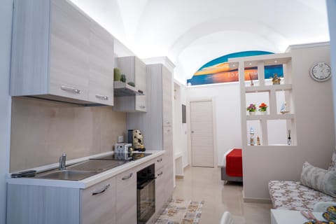 Kitchen or kitchenette, oven, stove