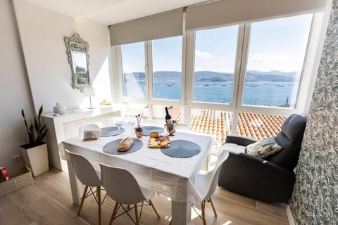 Natural landscape, Mountain view, Sea view