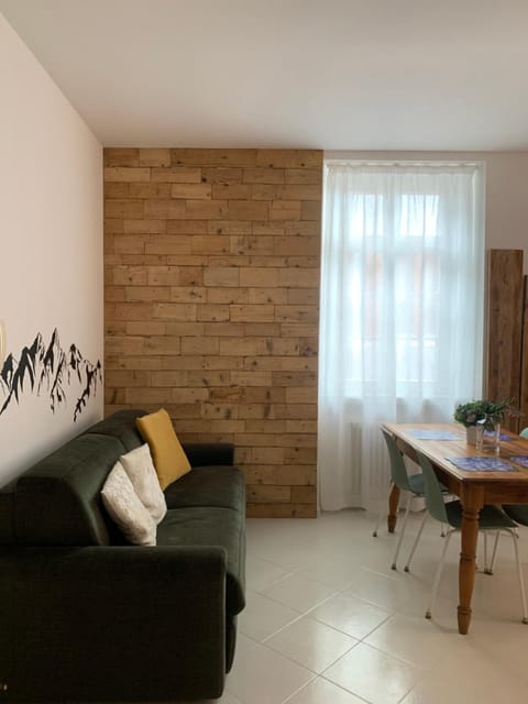 Appartamento Via Ferrera Apartment in Arco
