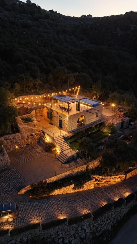 Property building, Natural landscape