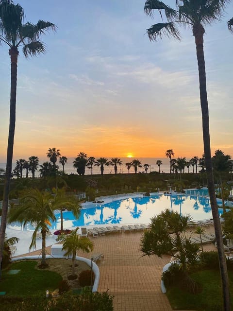 Garden view, Sea view, Swimming pool, Sunset