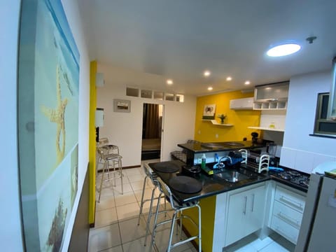 Kitchen or kitchenette, Dining area, oven, stove