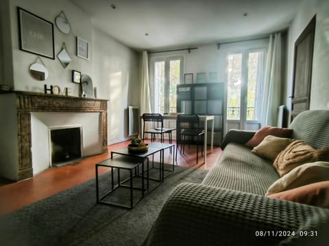 Cosy et lumineux - hyper centre - wifi Apartment in Aix-en-Provence
