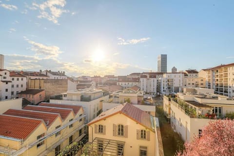 T3 neuf, climatisé proche Lyon 3 Apartment in Villeurbanne