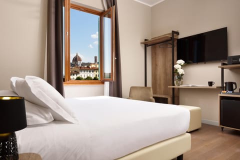 Bed, TV and multimedia, Photo of the whole room, Bedroom, minibar