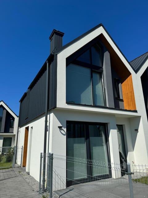 Domek 12-1 przy Plaży Jastrzębia Góra-Ostrowo House in Pomeranian Voivodeship