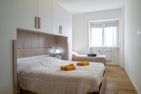Polyclinic House Apartment in San Donato Milanese