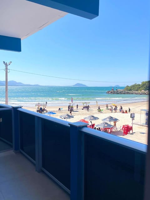 Day, Natural landscape, Balcony/Terrace, Beach, Sea view