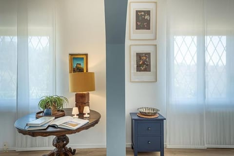 Lovely Apt with Garden and TANK Pool near the City Apartment in Capannori