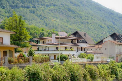 Property building, Natural landscape, Garden view, Mountain view, River view