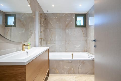 HOME&TREES - Terra Verde House in Saint Paul de Vence