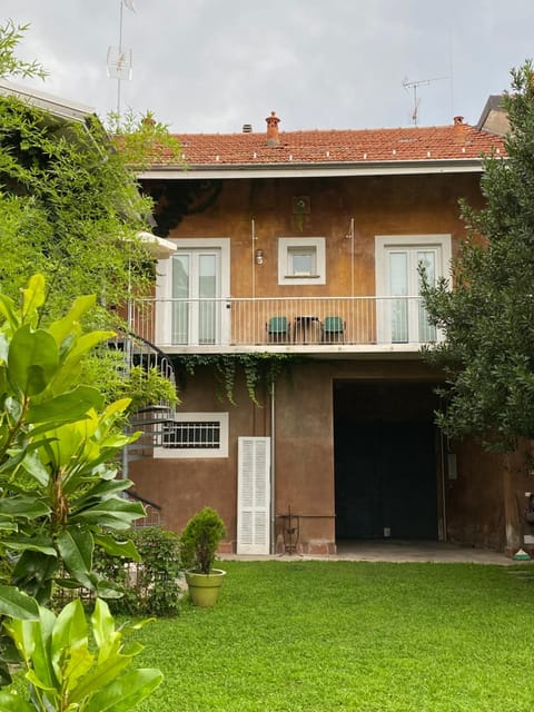 Property building, Garden, Garden, Garden view