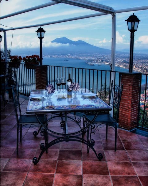 Natural landscape, Balcony/Terrace, Sea view