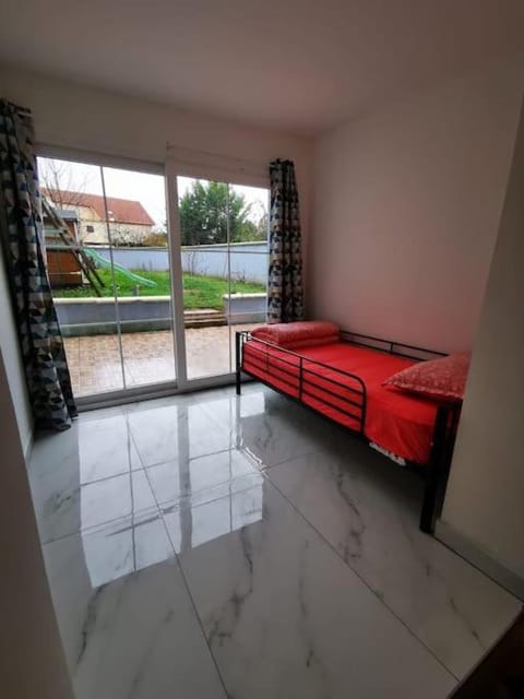 Centre-ville Sevran f3 Apartment in Île-de-France