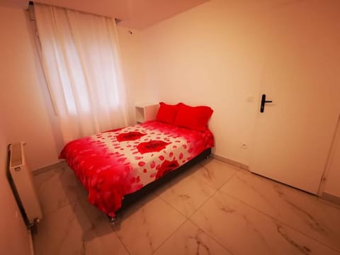 Centre-ville Sevran f3 Apartment in Île-de-France