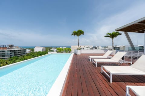 Natural landscape, View (from property/room), Balcony/Terrace, Pool view, Sea view, Swimming pool, Swimming pool, sunbed