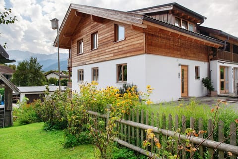 Chalet Falkenstein Apartment in Garmisch-Partenkirchen