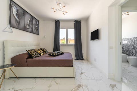 Living room, Bedroom