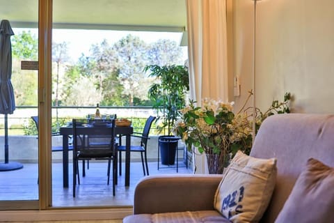 2 pièces, piscine et parking centre de St Tropez Apartment in Saint-Tropez