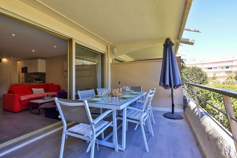 Centre St Tropez - Gd 2 pièces, piscine et parking Apartment in Saint-Tropez