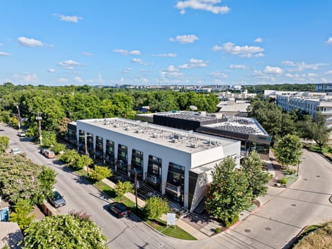 Holly House Apartment in Austin