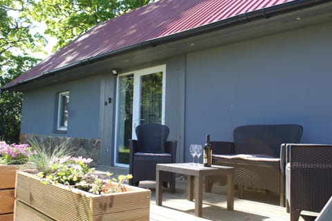 Property building, Patio, Day, Seating area