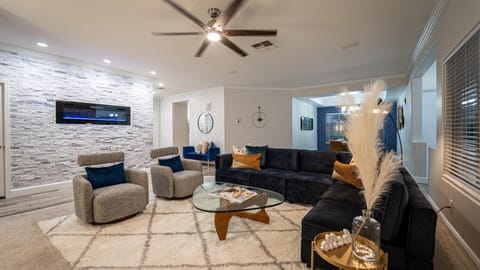 Photo of the whole room