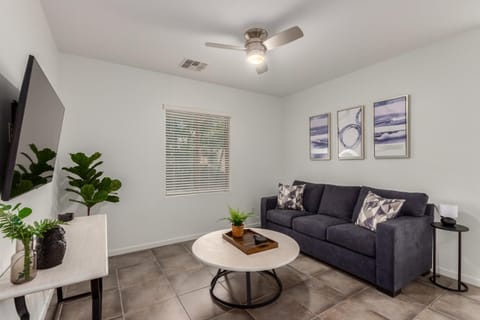 Photo of the whole room
