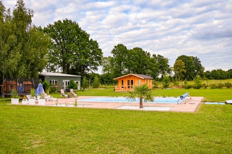 Nowy domek z podgrzewanym basenem na wyłączność House in Kaliningrad Oblast, Russia