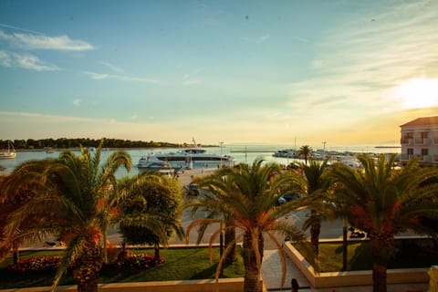 Landmark view, Sea view, Street view, Sunset