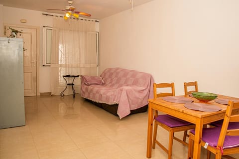 Property building, Living room, Seating area, Dining area