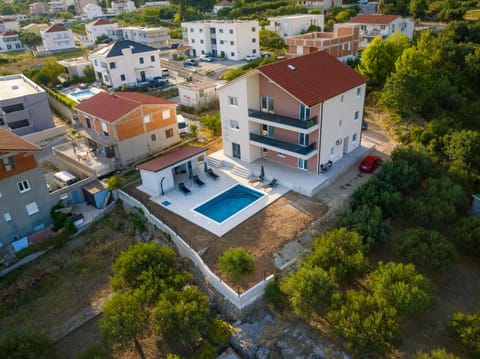 Neighbourhood, Natural landscape, Pool view, Location