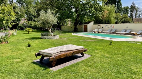 Day, Garden, Pool view, Swimming pool, sunbed
