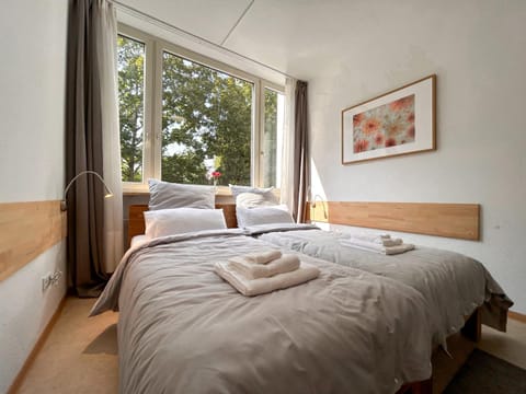 Bed, View (from property/room), Photo of the whole room, Bedroom, towels